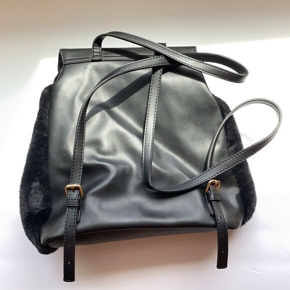 NWOT Neiman Marcus Megan FauxFur Backpack - Picture 3 of 5